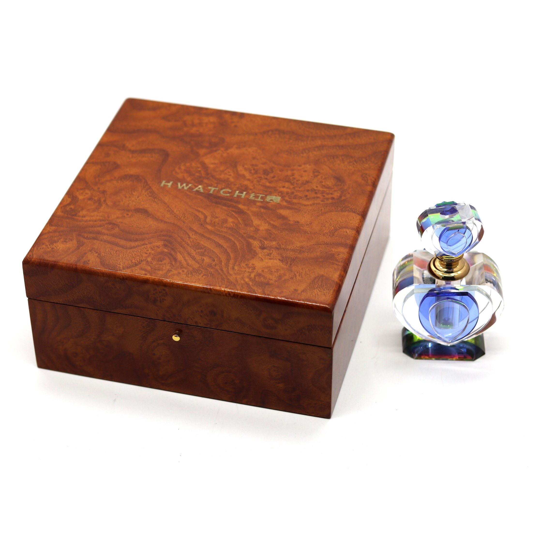 Premium Wooden Watch Box – MDF with Glossy Lacquer, Metal Logo Design, Wholesale Custom Packaging Supplier