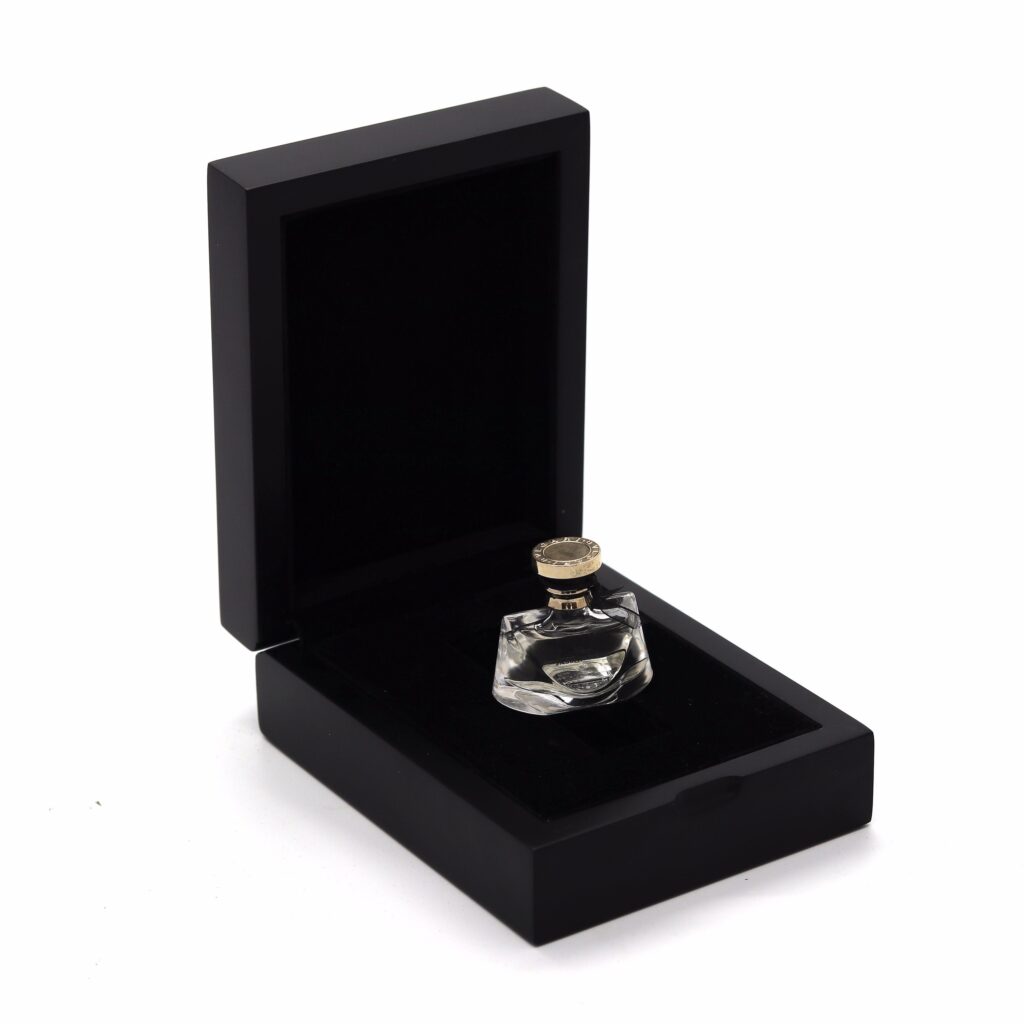 Luxury Perfume Storage Box – Matte Lacquer MDF with UV Printing, Wholesale Supply