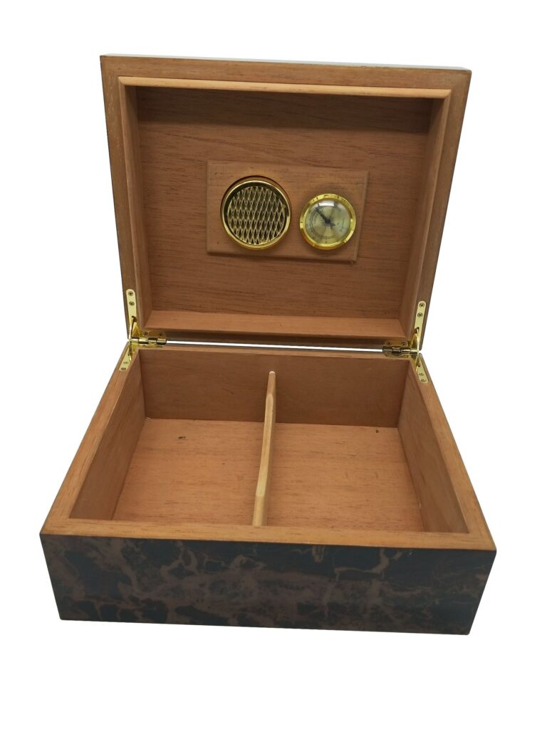 Eco-Friendly Cigar Gift Box – FSC Certified Wood with Printed Paper Accent