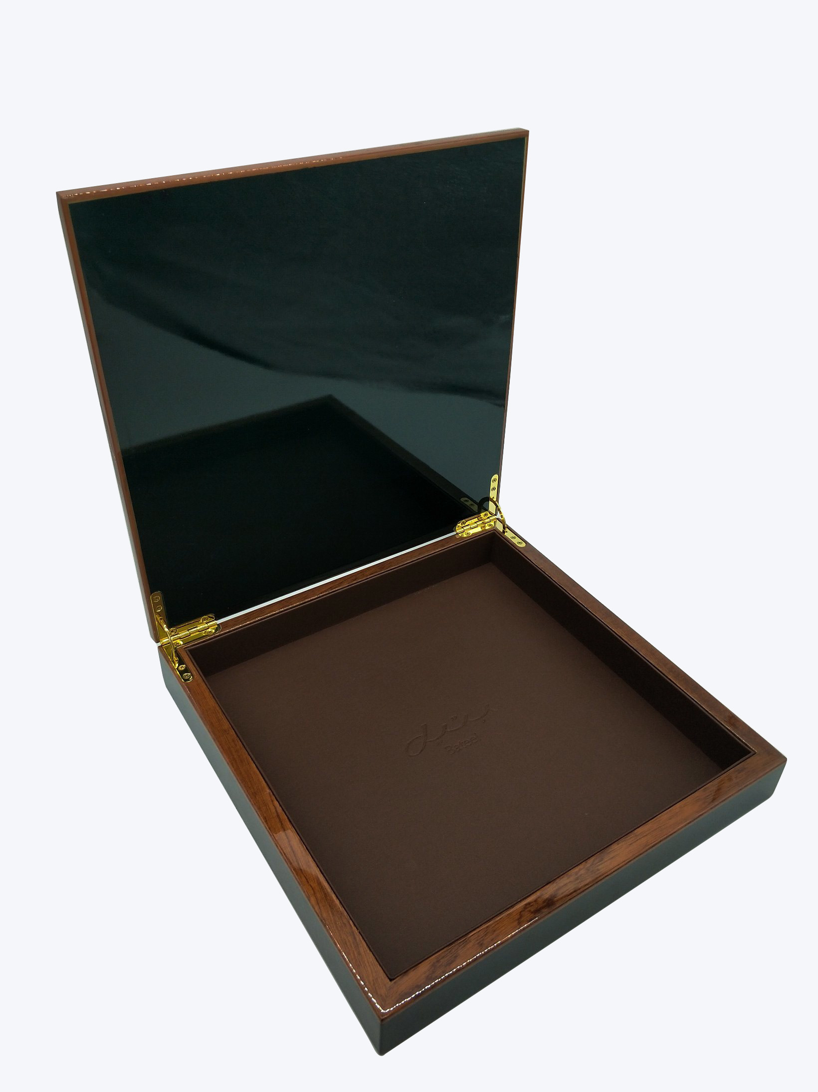 FSC Certified Wooden Gift Box – 12MM Thickness, Glossy Finish, Wholesale Custom Packaging Supplier