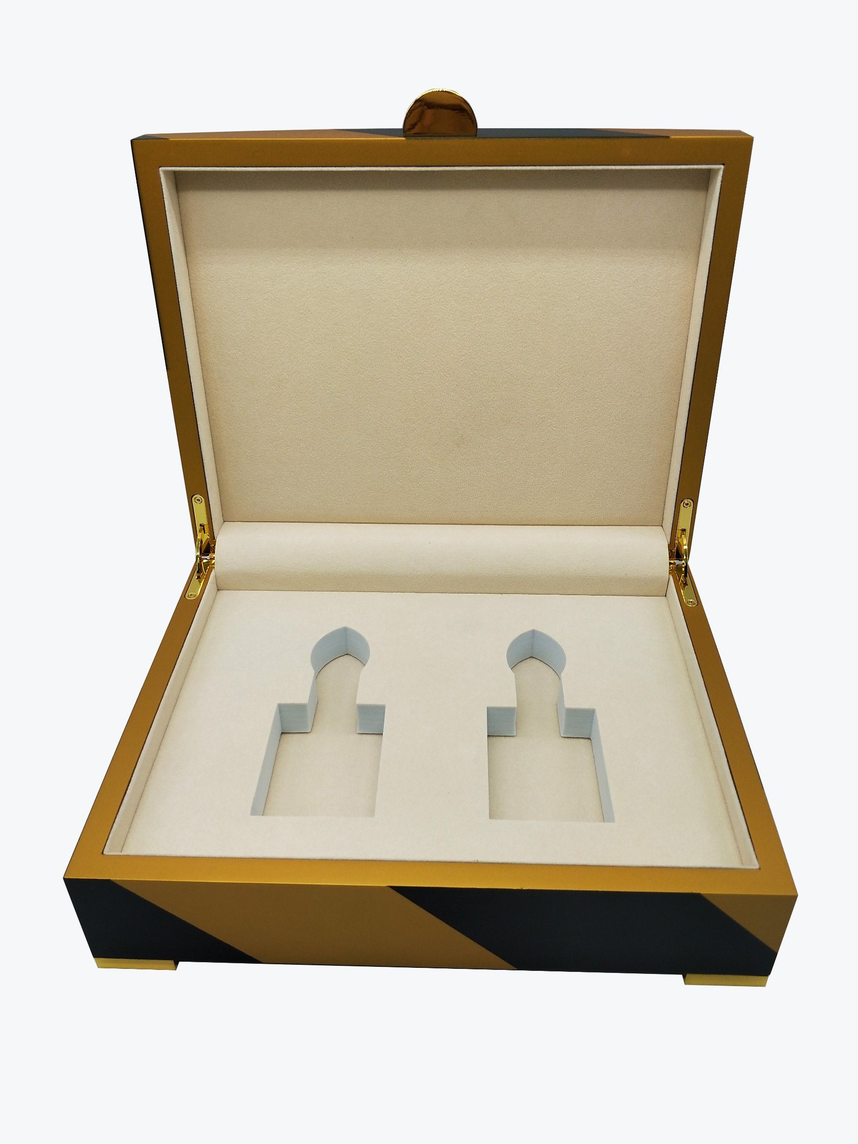 Black and Yellow Wooden Perfume Box – Glossy Lacquer with Luxury Interior