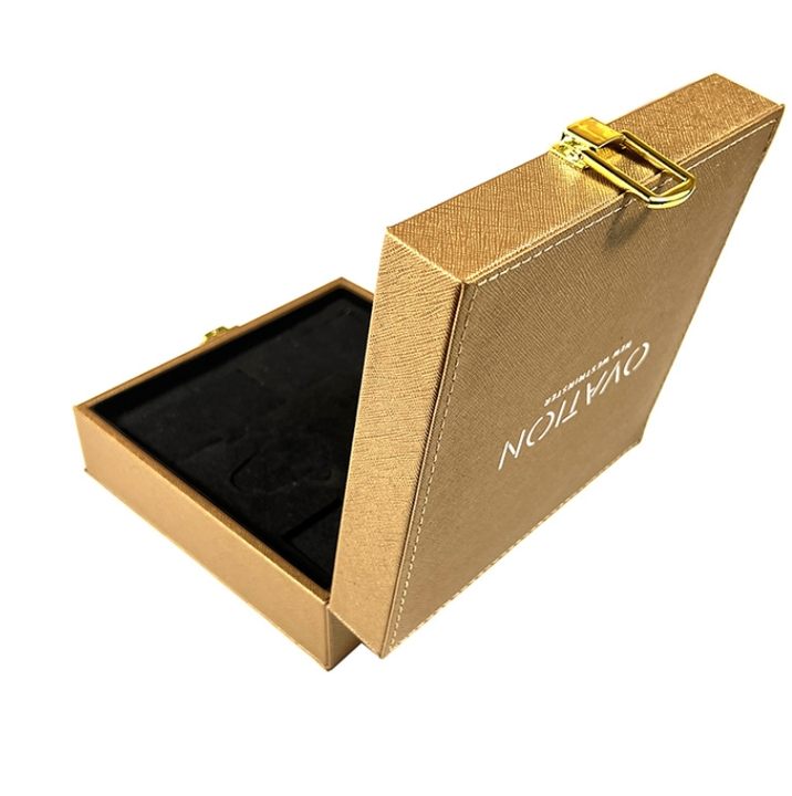 Custom Cosmetics Gift Box PU Leather Luxury Wood Perfume Packaging Box Suitcase VIP Card Gift Box