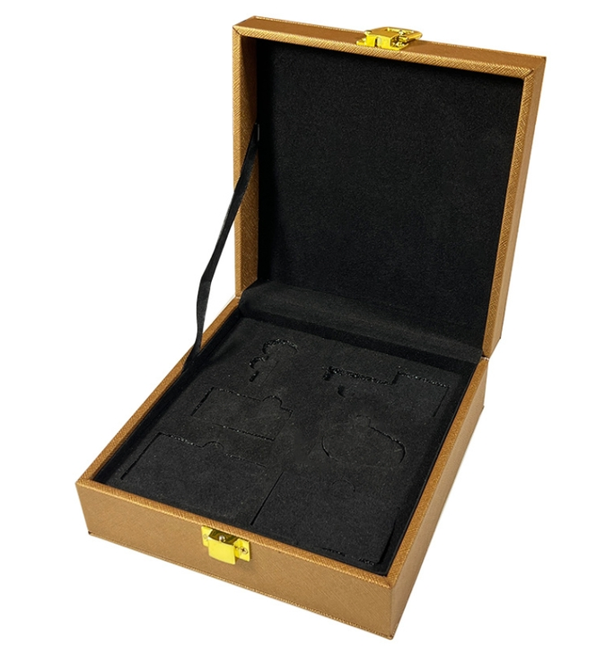 Custom Cosmetics Gift Box PU Leather Luxury Wood Perfume Packaging Box Suitcase VIP Card Gift Box