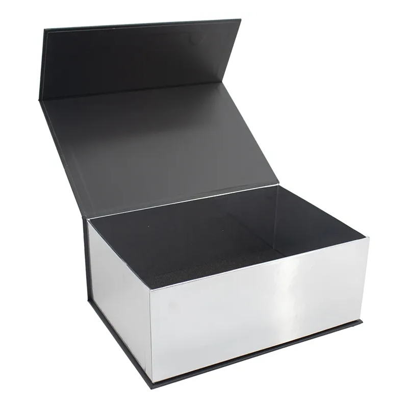 Custom Handmade Flip Top Cardboard Black Paper Magnetic Closure Perfume Gift Box