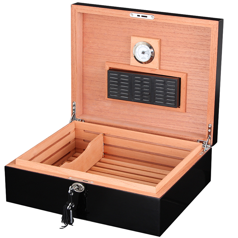 Custom Spanish Cedar High Gloss Piano Lacquer Wood Cigar Box Humidor