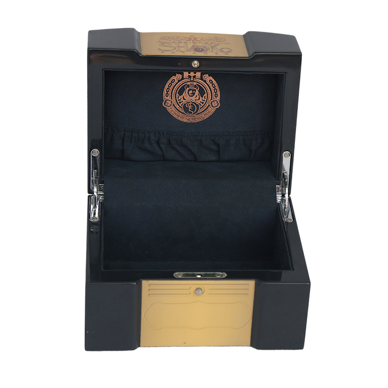 Customized Luxury Packaging Watch Box Retro Men Wooden Gift Box