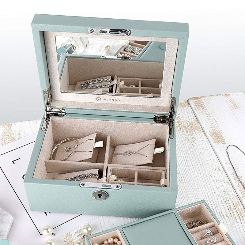 High End Light Cyan Leather Silver Key Lock Rectangular Jewelry Gift Box