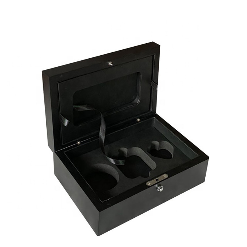 Matte Black Lacquer Finish Luxury Wooden Gift Packaging for Mobile Phone