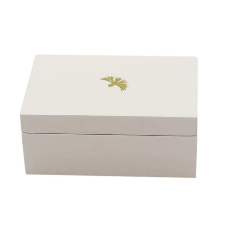 OEM Wooden MDF Gold Metal Logo Apricot Perfume Box for Gift