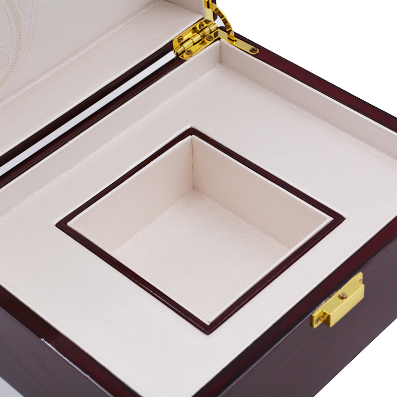 Custom Logo Printed Luxury Packaging Wooden Watch Gift Box with Golden Lock