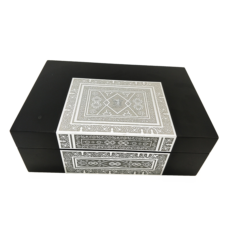 Custom Luxury Design Rectangle Wooden Packaging Gift Box for Perfume