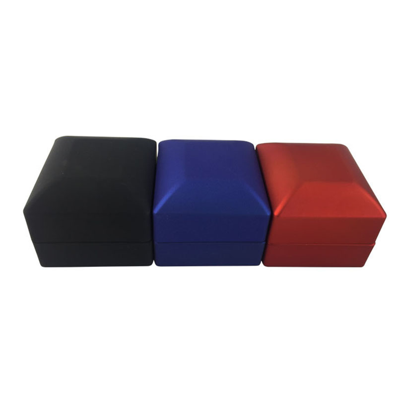 Custom Luxury Spray Lacquer Jewelry Packaging Box with LED