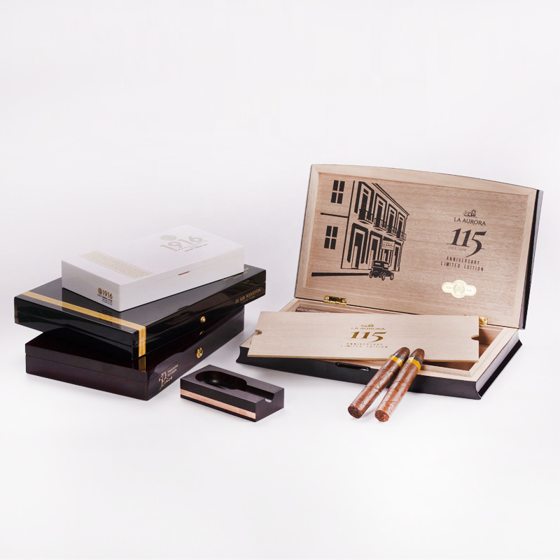 Custom Spanish Cedar Wooden Cigar Packaging Gift Box