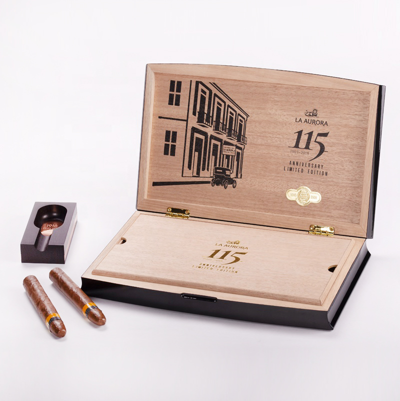 Custom Spanish Cedar Wooden Cigar Packaging Gift Box