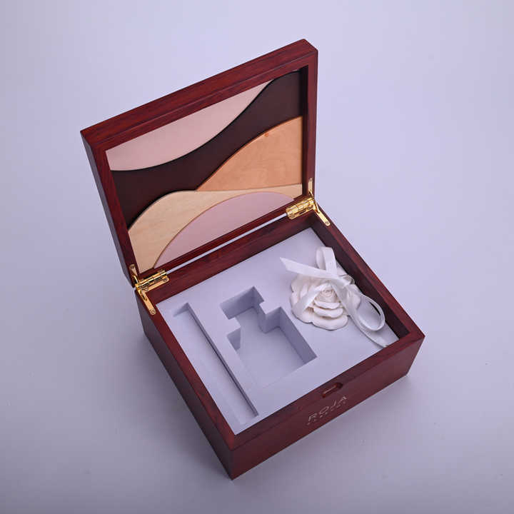 Customized High-End Boutique Cosmetics Flip Gift Box Customized Wooden Perfume Storage Box