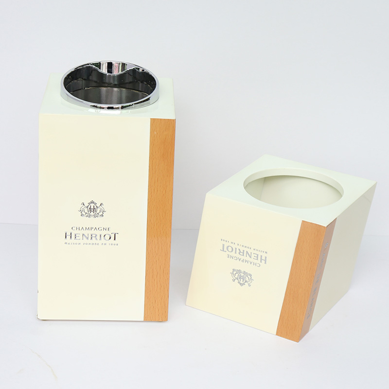 High Gloss Piano Lacquer Finished Custom Champagne Wine Wooden Box