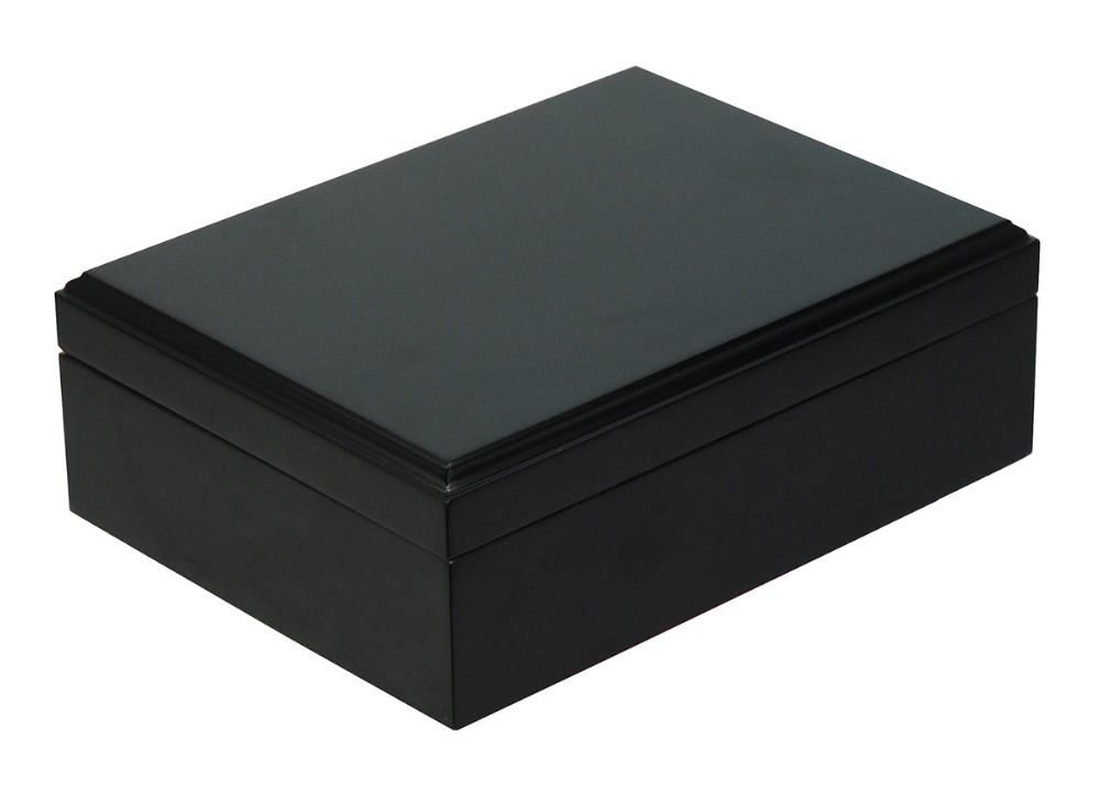 Hot Black Wooden Cigar Humidor with Cigar Accessories Box