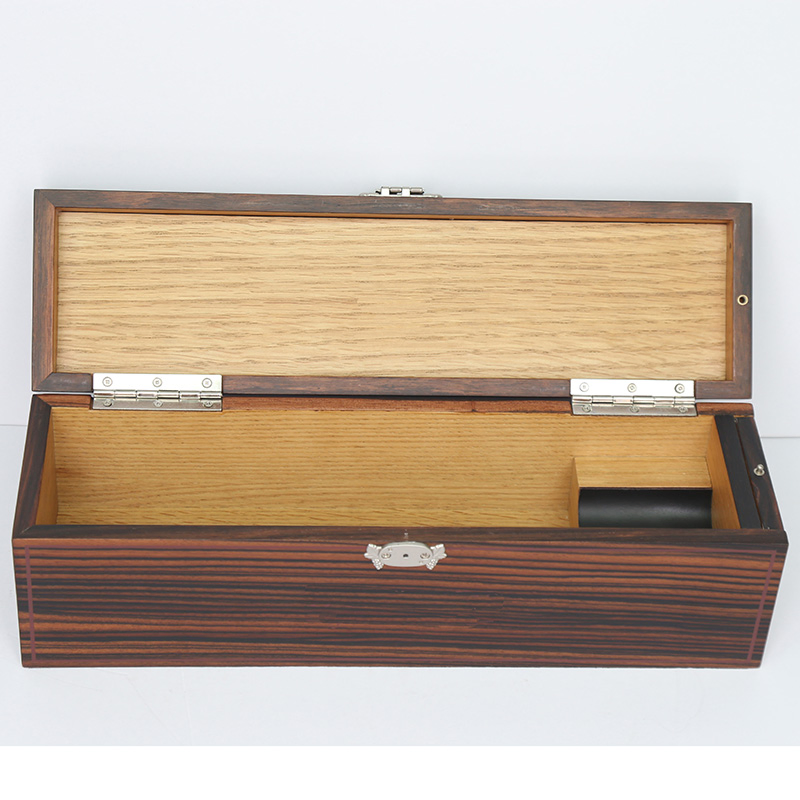 OEM Design Luxury Solid Wood Lacquer Finished Wine Wooden Box