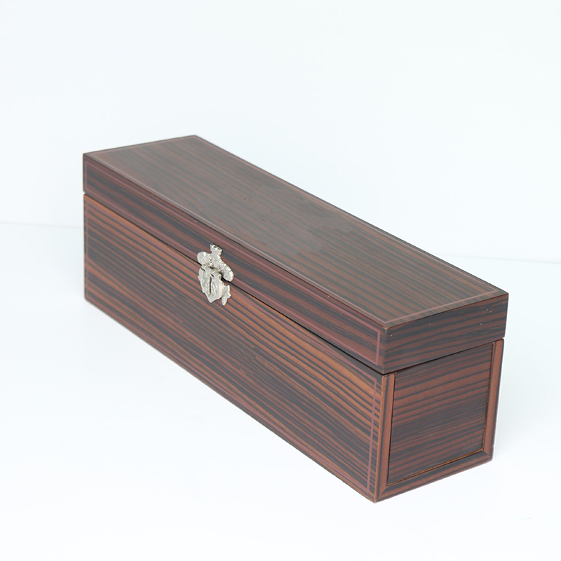 OEM Design Luxury Solid Wood Lacquer Finished Wine Wooden Box
