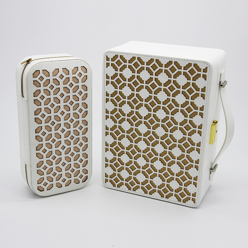 Trend Simple Wind Leather Handle Gold Lock Buckle White PU Leather Rectangular Gift Jewelry Box