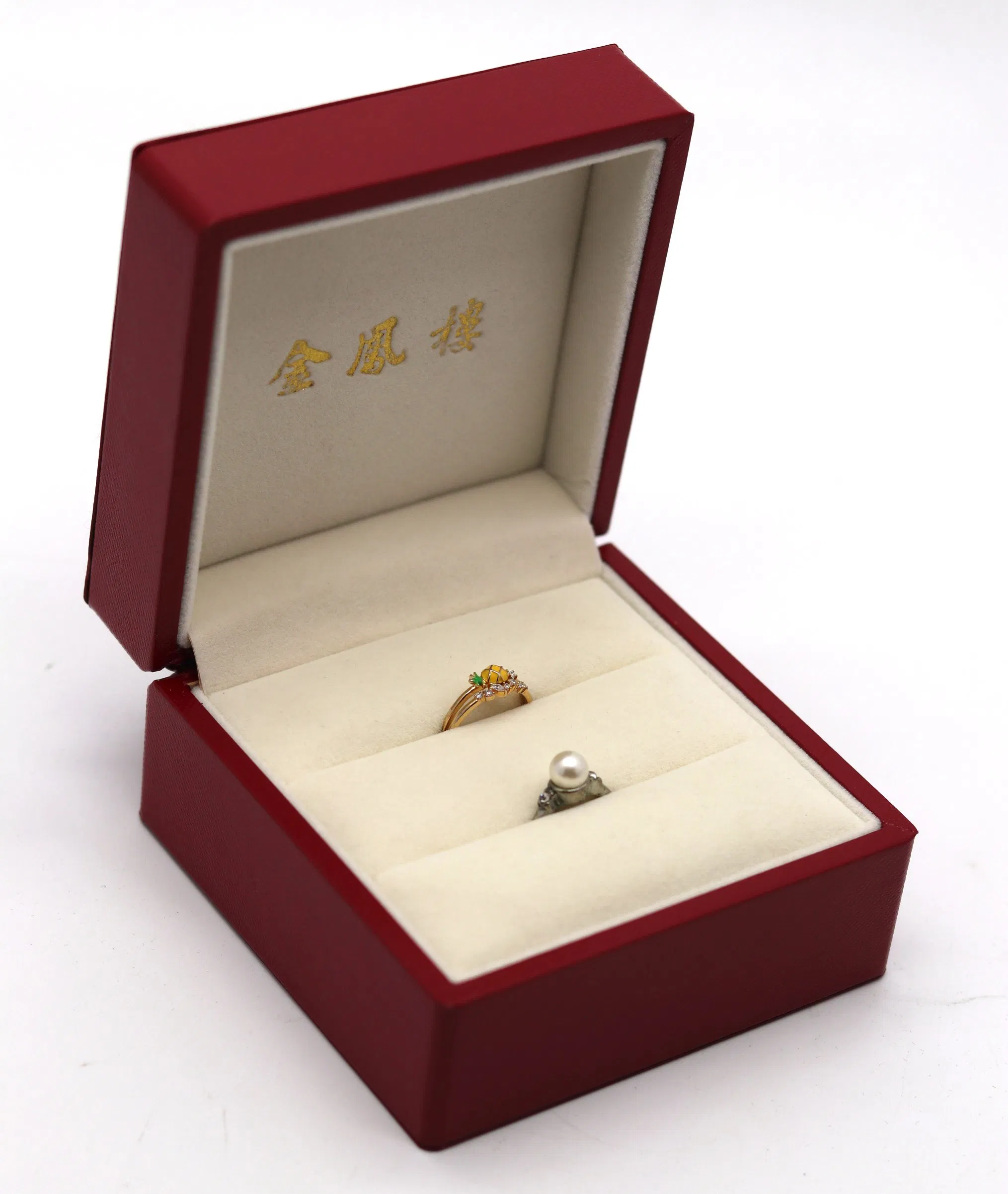 Elegant Custom Luxury Jewelry Packaging Ring Box with Red Paper