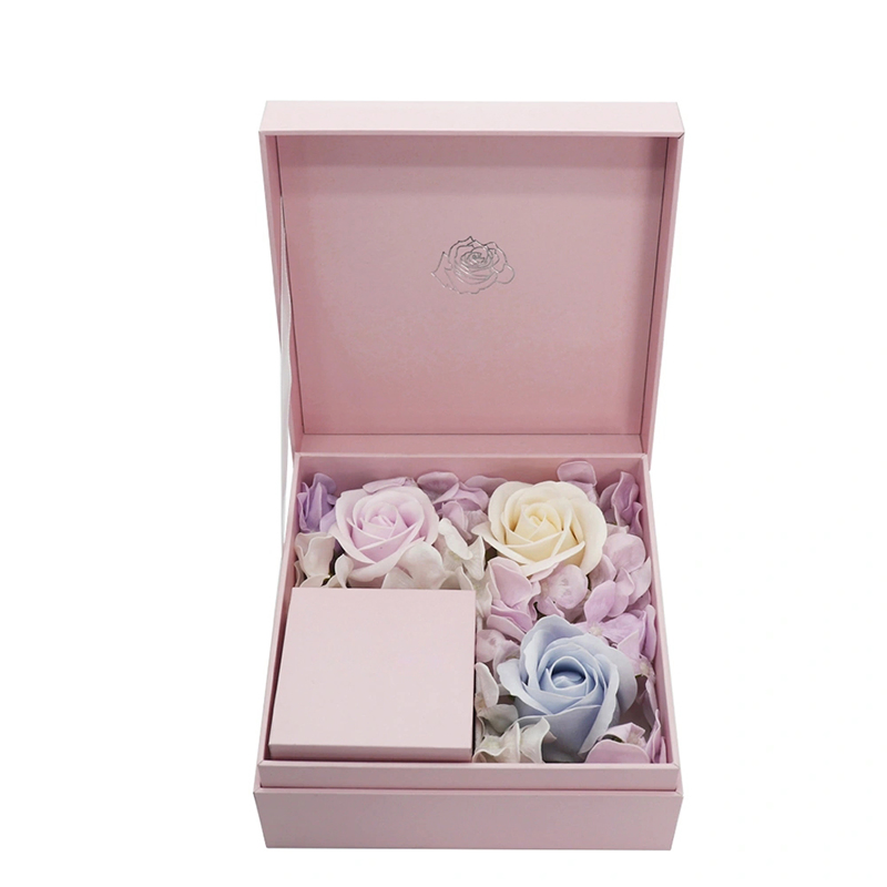 Custom Romantic Eternal Flower Gift Packaging Box for Storing Rings