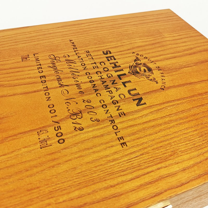 Custom MDF Veneer Matte Spray Paint Laser Logo Wine Box