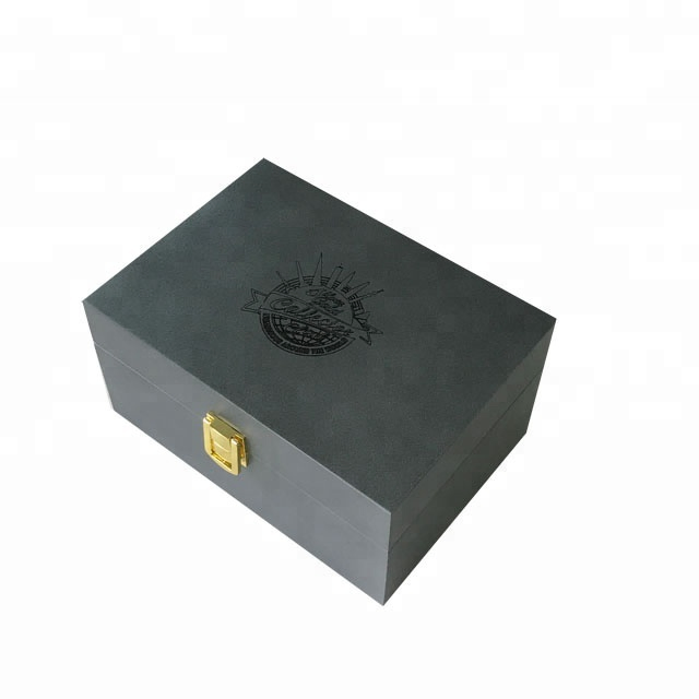 Custom Fashion Silver Lacquered Wooden Coin Gift Box