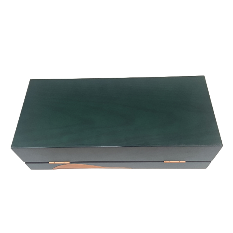 Customized Luxury Wooden Matte Paint Gift Box and Wine Box