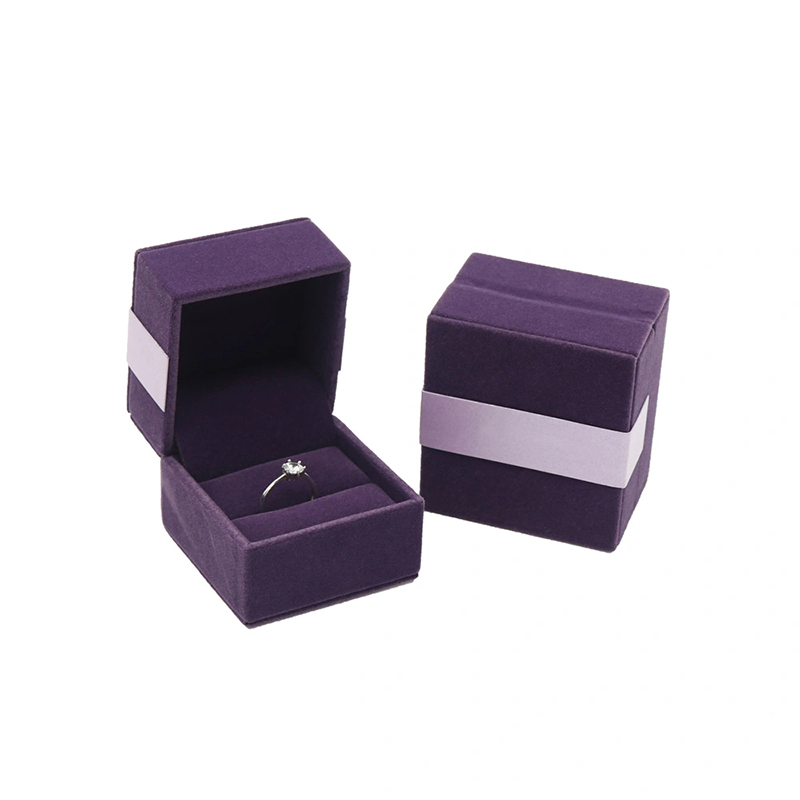 Customized Elegant Violet Jewelry Packaging Box for Women Gifts
