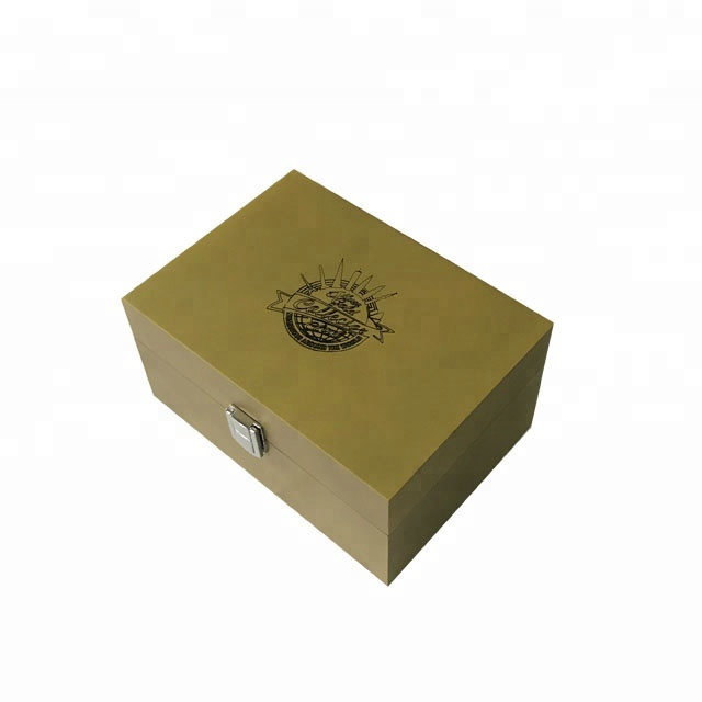 Custom Fashion Silver Lacquered Wooden Coin Gift Box