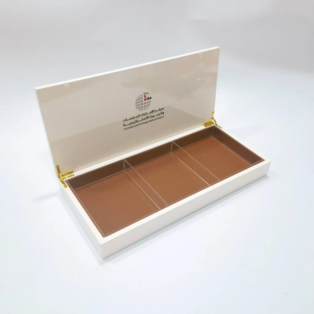 OEM Handmade New Design Rectangle Wooden Chocolate Box with Acrylic Dividers
