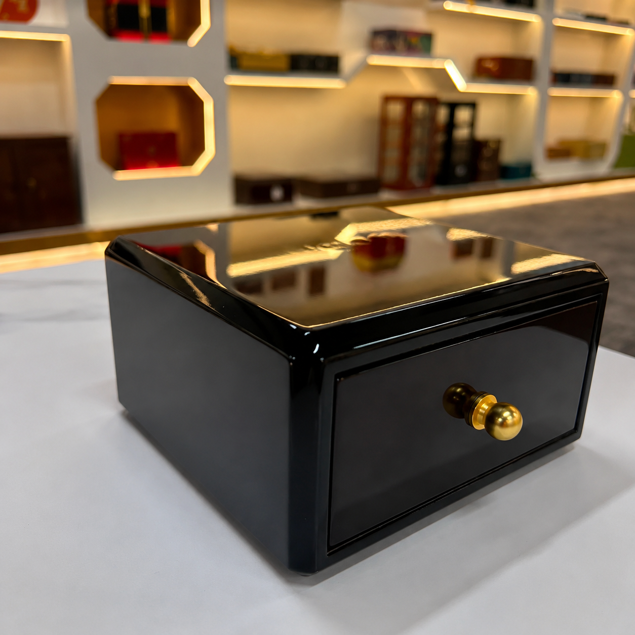 Luxury wooden watch box closed design