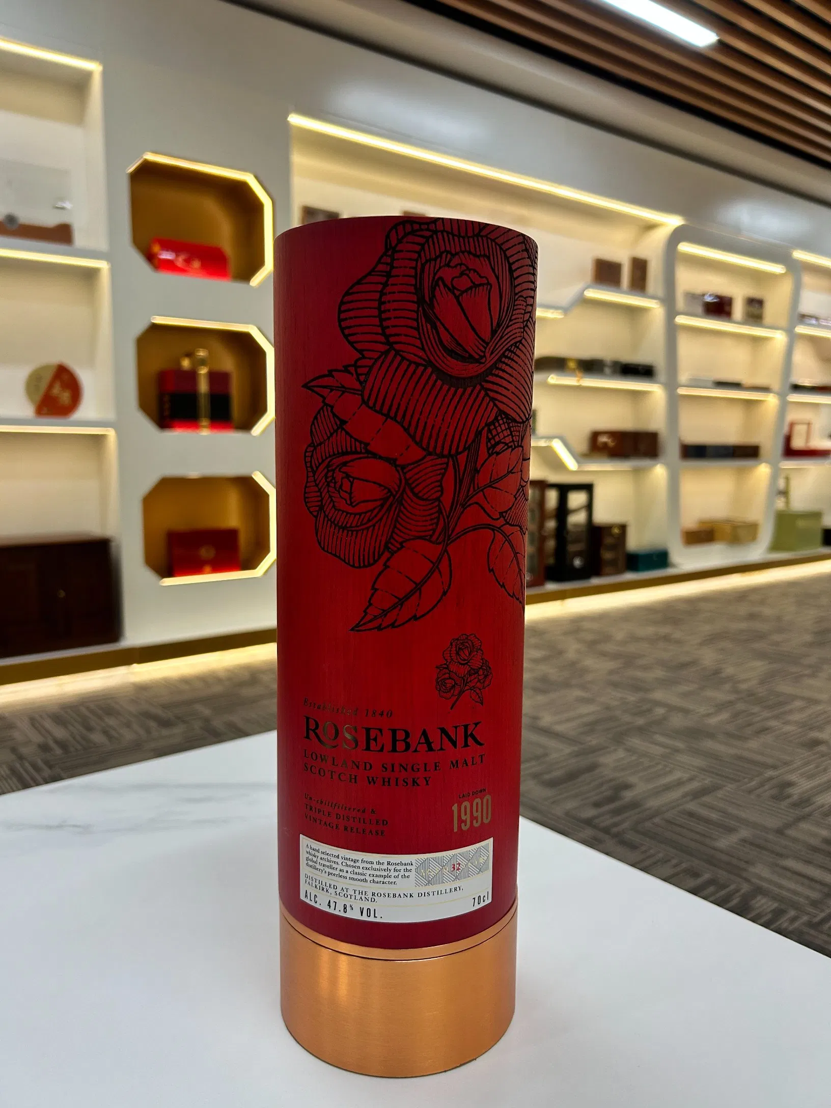 Custom Round Wooden Wine Box Tube Packaging for Red Wine Bottle Luxury Gift