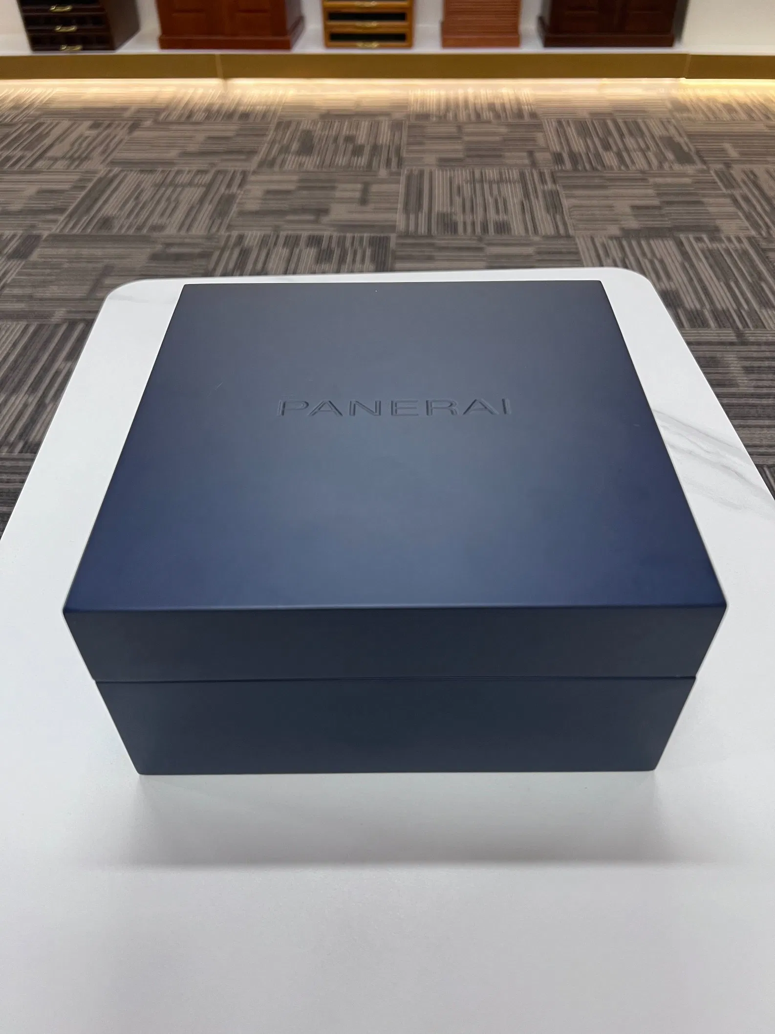 Luxury Single Watch Display Box with Velvet Lining Custom Logo Premium Gift Packaging Storage Case