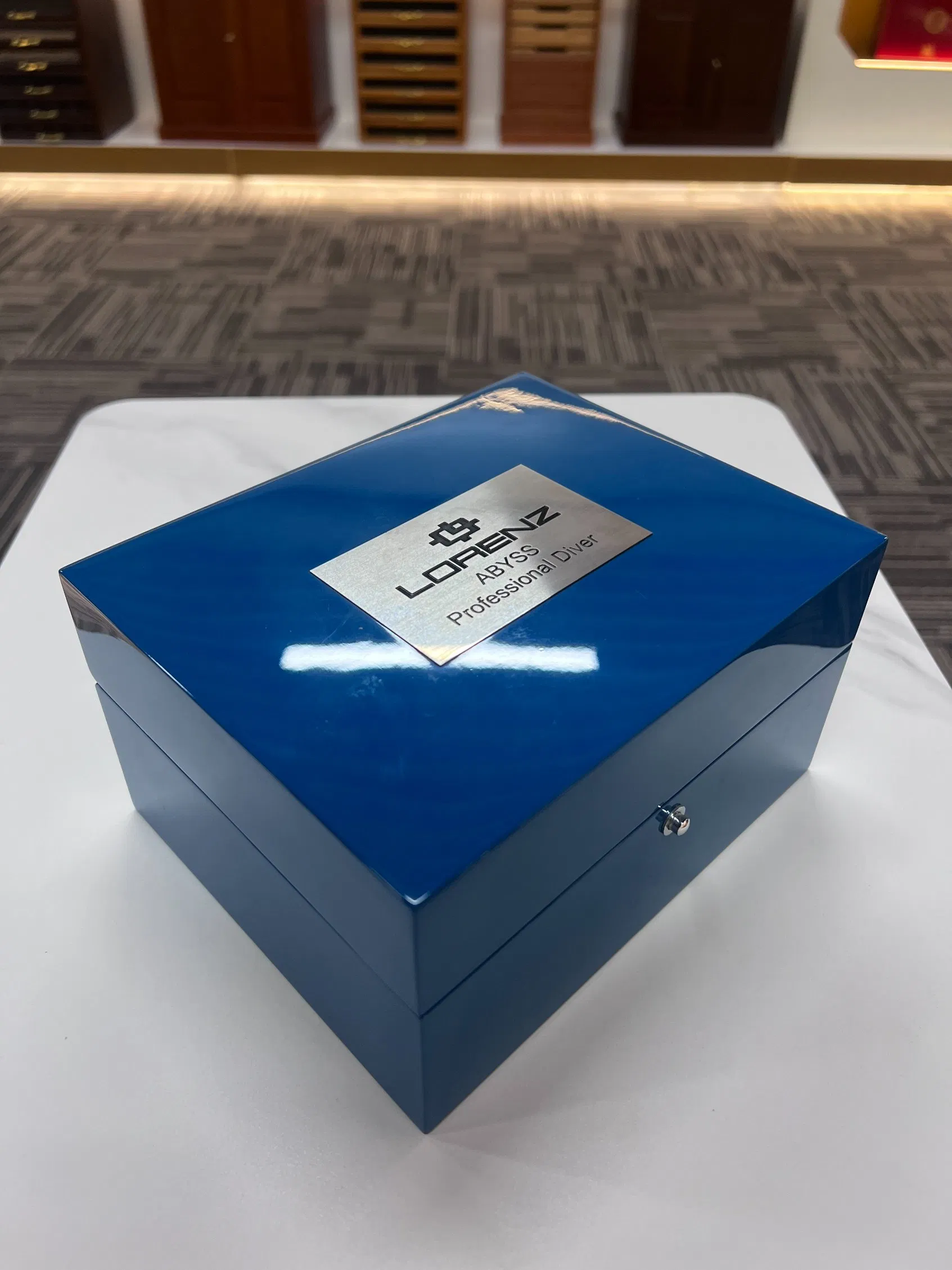 Luxury Blue Wooden Watch Box Single Display Case with Velvet Interior for Premium Timepiece Packaging