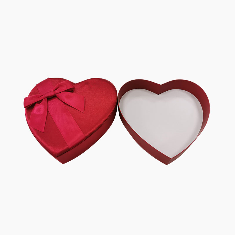 Custom Color Heart Shaped Gift Packaging Box with Fabric Cover