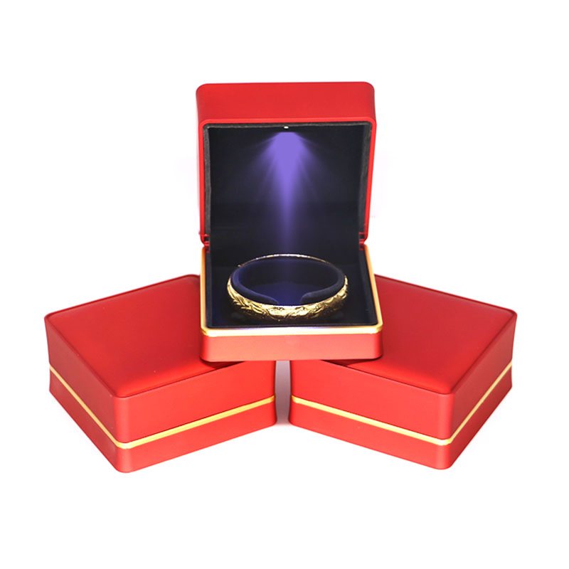 OEM Red Light Plastic Velvet Jewelry Bracelet Gift Box with Lid