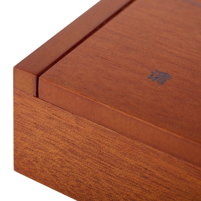 Customized Logo Luxury Humidor Travel Cedar Box Classic Retro Mini Easy Carried Cigar Box