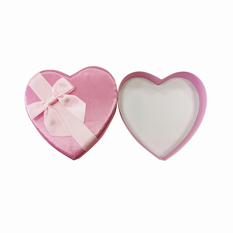 Custom Color Heart Shaped Gift Packaging Box with Fabric Cover