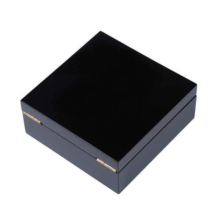 Customized Luxury Wooden Box Large Medium Density Fiberboard Wooden Essential Oil Perfume Wooden Box