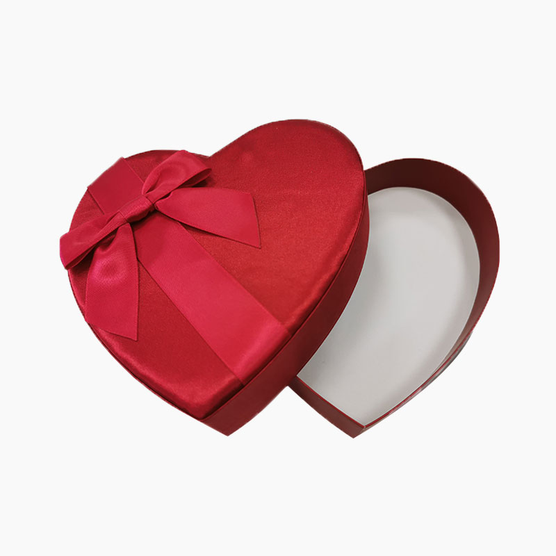 Custom Color Heart Shaped Gift Packaging Box with Fabric Cover