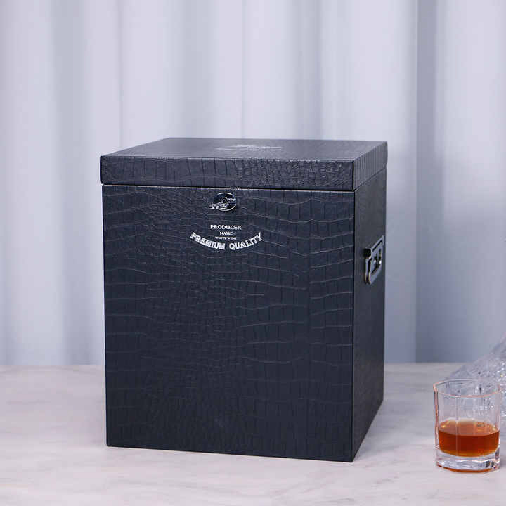 Durable and Stylish Wine Box, Luxurious Customized Wooden Wine Box, Customized Wine Packaging Box