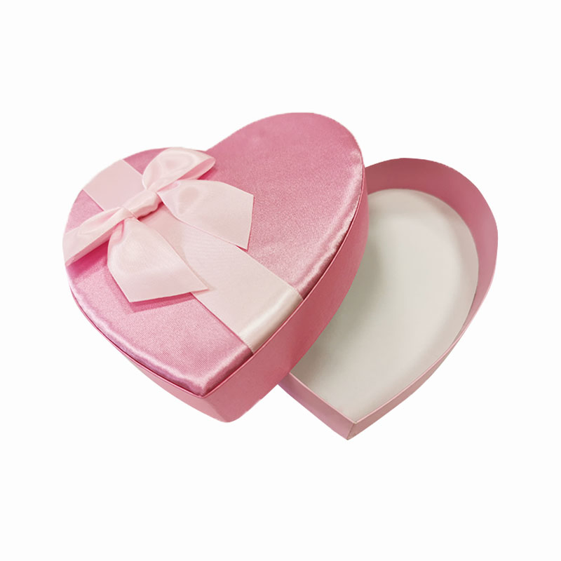Custom Color Heart Shaped Gift Packaging Box with Fabric Cover