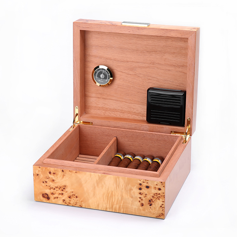 Custom High Gloss Piano Lacquer Cigar Box for Collectors