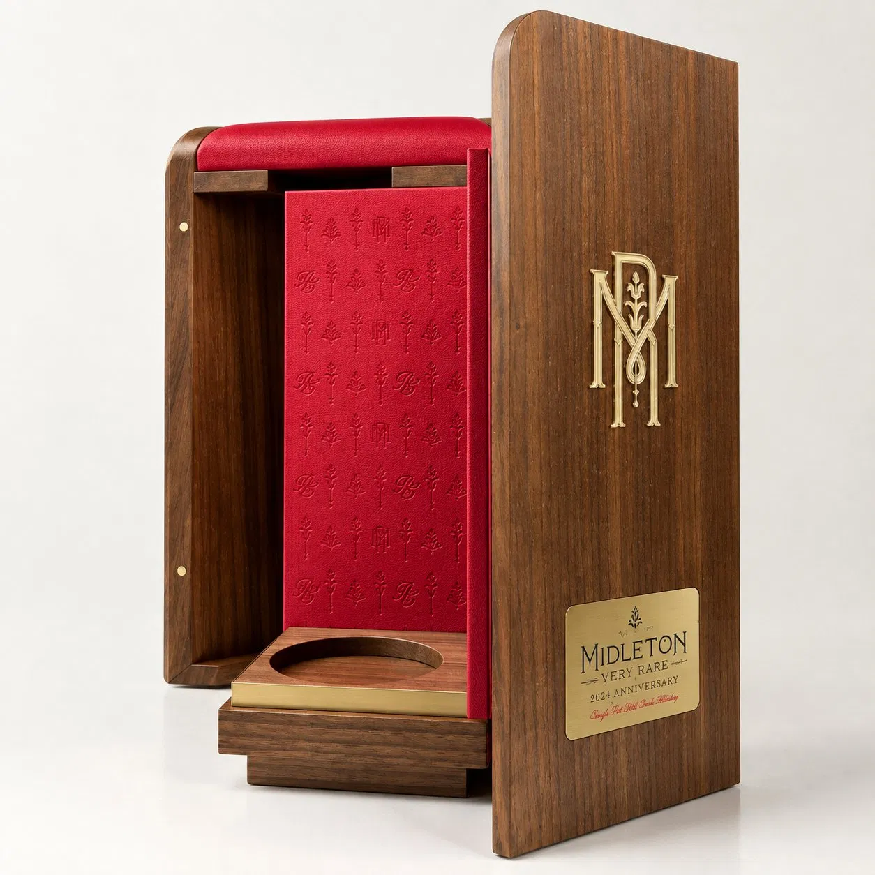 Luxury Custom Wine Wooden Box Premium Gift Packaging Personalized Wood Design for Whiskey Bottle Display