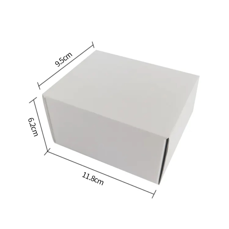 Customizable Solid White Kraft Paper Gift Boxes for Clothing