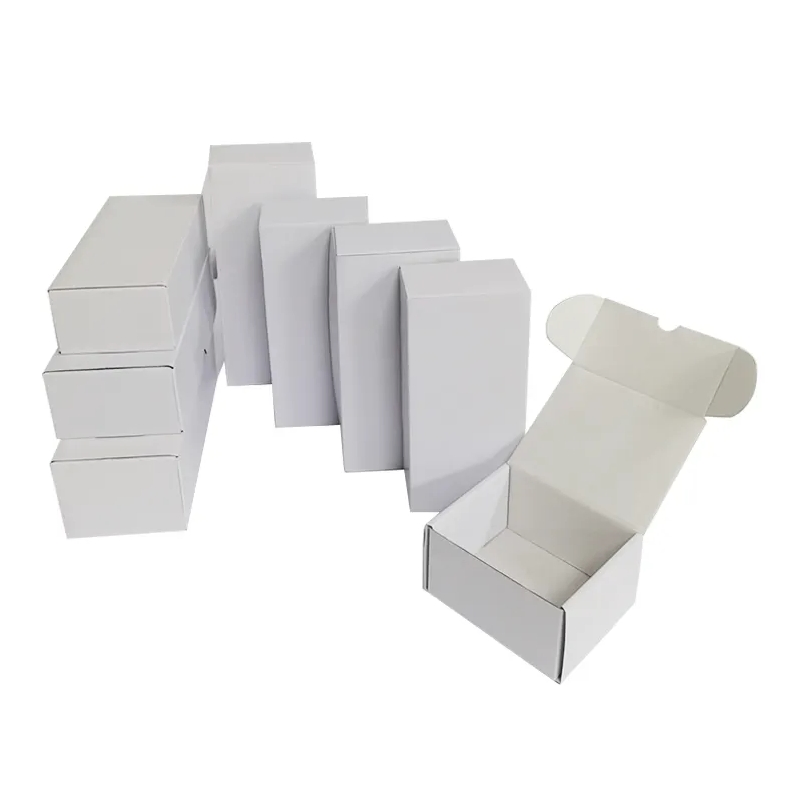 Customizable Solid White Kraft Paper Gift Boxes for Clothing