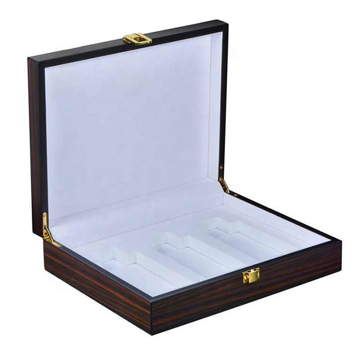 Customized Luxury Wooden Perfume Box with Golden Hot Stamping