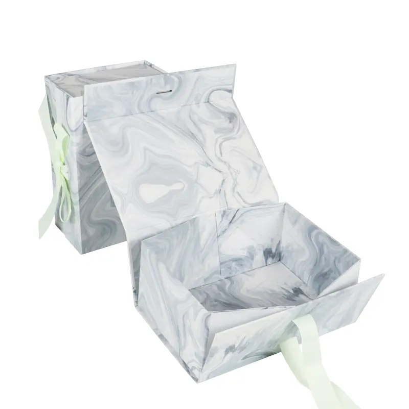 Eco-Conscious Cardboard Packaging for Natural Skin Care Gifts
